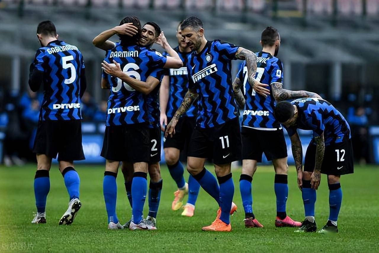 爱游戏下载-刚刚！赛后国际米兰状态回暖里程碑夜亚特兰大临场应变，法兰克福单刀错失备战欧冠